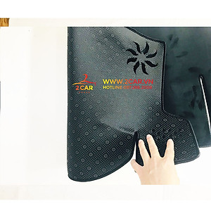 Thảm taplo xe Toyota Corolla Cross 2020 2021 2022 2023 loại nhung cao cấp 3 lớp chống trượt, dày dặn, chống nắng nóng