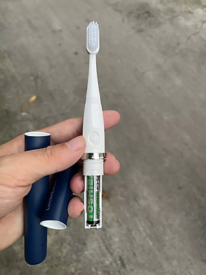 Bàn chải đánh răng điện Lock&Lock ENR344NVY - Hàng Chính Hãng