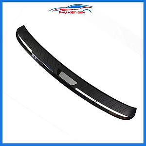 Ốp chống trầy cốp ngoài nhựa đen CRV 2019-2020-2021-2022 hàng loại 1 dán cốp sau chống xước trang trí xe