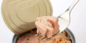 [Chay] Cá Ngừ Chay Xắt Lát Ngâm Dầu Cay 180g - Nhập Khẩu Từ Philippines