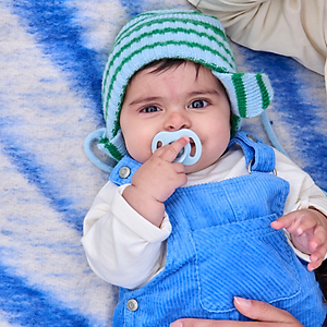 Ty ngậm silicon siêu nhẹ cho bé Tommee Tippee Ultra Light 0-6, 6-18 tháng (vỉ đôi, tách lẻ)