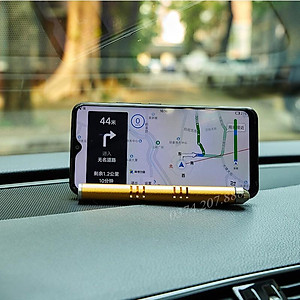 Bảng số ĐT ô tô vios 2017 Hyundai, Toyota có giá đỡ, tặng kèm sáp thơm kiêm búa phá kính chất liệu kim loại