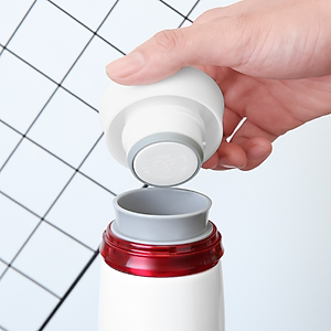 Bình Giữ Nhiệt Lock&Lock Feather Light LHC4131BKR (450ml)