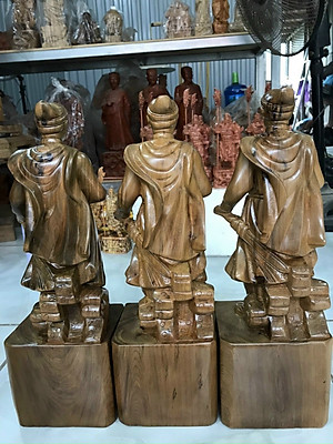 Tượng trần hưng đạo vương gỗ bách xanh thơm nức kt cao 20