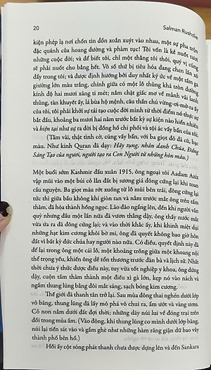 Sách - Những đứa con của nửa đêm (Salman Rushdie) (Nhã Nam Official)