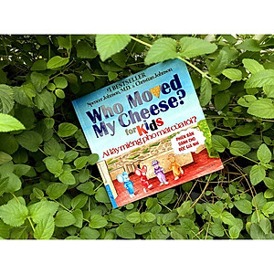Ai Lấy Miếng Pho Mát Của Tôi? (phiên bản dành cho độc giả nhí) Who Moved My Cheese? (for Kids) - Bản Quyền