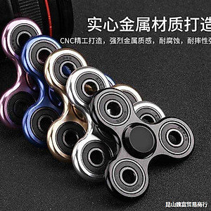 Con Quay Hand Fidget Spinner 3 Cánh Nhôm Cao Cấp