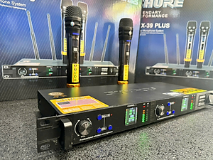 Micro không dây SHURE - Chất Âm Hay - Sóng Xa 150m - Hàng Nhập Khẩu