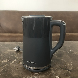 Ấm đun nước siêu tốc điều chỉnh nhiệt độ Morphy Richards MR6070 công suất 1800W, dung tích 1.5L, tích hợp chế độ giữ ấm ở các mức lựa chọn- Hàng chính hãng