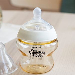 Núm Ty Silicon Siêu Mềm Tự Nhiên Cho Bé Tommee Tippee Natural Start Fast Flow Từ 6 Tháng (Vỉ đôi, tách lẻ)