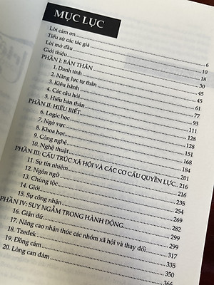 TRIẾT HỌC CHO CON GÁI - Melissa Shew & Kimberly Garchar Biên tập – Sophia Ngô, Lê Hải Anh, Vũ Phương Thảo, Lê Thúy Ái dịch – Book Hunter (Lyceum) – NXB Phụ Nữ - Bìa mềm