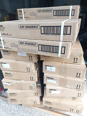 Vỉ 110 lưỡi lam Gillette London Bridge giá rẻ (Gồm 10 hộp nhỏ - mỗi hộp 11 lưỡi)