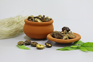 Nấm Hương Khô Lý Tưởng 50g – Thơm Ngon, Nguyên Chất, Dễ Chế Biến