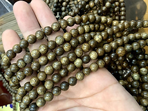 Vòng tay 108 hạt trầm hương thiên nhiên - Phi Long