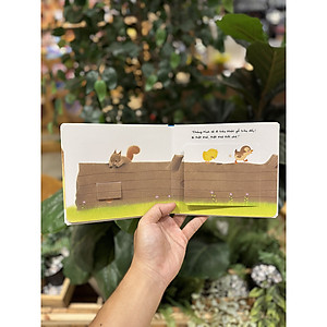 Bạn Của Gà Con - Sách Bố Mẹ Chơi Cùng Con