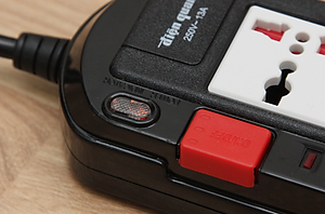 Ổ cắm điện 5 lỗ 2m Điện Quang SM750SL - Hàng Chính Hãng