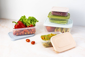 Combo 3 Hộp Đựng thực Phẩm Hình Vuông Hokkaido Nhiều Cỡ Xuất Nhật - Hàng Chính Hãng ( Tặng kèm khăn lau đa năng pakasa) Giao màu ngẫu nhiên