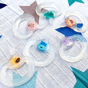 Bàn chải đánh răng kiêm gặm nướu silicon cho bé Marcus & Marcus, từ 6 tháng - Pokey