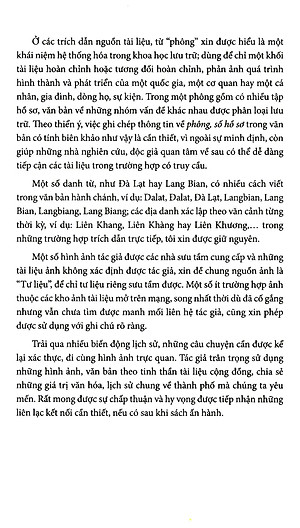 Sách Đà Lạt Bên Dưới Sương Mù