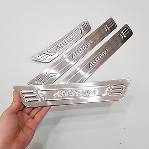 Bộ Ốp bậc cửa, Nẹp bước chân INOX dành cho xe Mitsubishi Attrage 2020