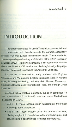 Translation 1 - Trường Đại học Ngoại Thương ; TS. Nguyễn Thị Dung Huệ chủ biên, ThS. Nguyễn Phương Linh, ThS. Lê Khánh Minh, ThS. Nguyễn Thị Lan Anh