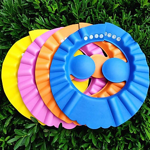 COMBO 2 Nón Gội Đầu An Toàn Cho Bé Mũ Gội Đầu Chắn Nước Che Tai – Giao Màu Ngẫu Nhiên