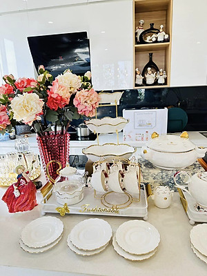 BỘ ẤM CHÉN PHA TRÀ  KÈM ĐẾ CHÂM NẾN  SỨ HÂM NÓNG MÀU TRẮNG VIỀN VÀNG CAO CẤP CAMELIA - ANTH451