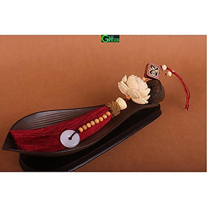 Khánh Liên Hoa Trang Trí Xe Hơi , Dây Treo Sen Gỗ Hoàng Dương Trang Trí Ô Tô