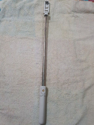 Gậy Tự Sướng Bluetooth K07 có chân đỡ - Gía Đỡ Điện Thoại Selfie - Gậy Chụp Hình Bluetooth - Hàng chính hãng