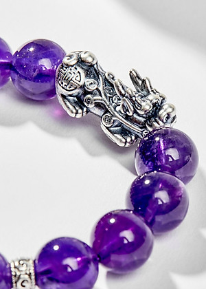 Vòng Tay Phong Thủy Đá Thạch Anh Tím Phối Charm Tỳ Hưu Bạc (10mm) Mệnh Hỏa, Thổ Ngọc Quý Gemstones