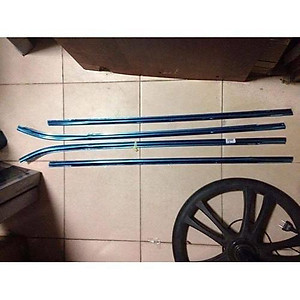 Bộ 4 NẸP CHÂn KÍNH XE DÀNH CHO GRAND I10 2014-2020