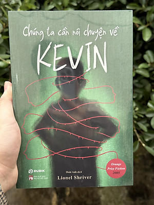 Sách Chúng Ta Cần Nói Chuyện Về Kevin