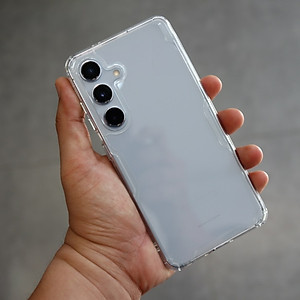 Ốp lưng TPU chống sốc cho Samsung Galaxy S24 Plus / S24 Ultra hiệu Nillkin Nature TPU Pro Case (chống chịu mọi va đập bảo vệ các góc, siêu mỏng chỉ 0.6mm) - hàng nhập khẩu