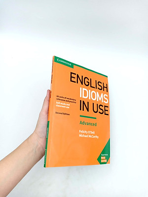English Idioms In Use Advanced Book With Answers (Vocabulary In Use)