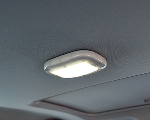 Đèn LED Dán Trần Xe Hơi , Tủ Quần Áo , Nhà Vệ Sinh , Kệ Sách , Cầu Thang , Gầm Bàn Ghế , Phòng Ngủ ,.. Sạc USB PaKaSa - Hàng Chính Hãng 