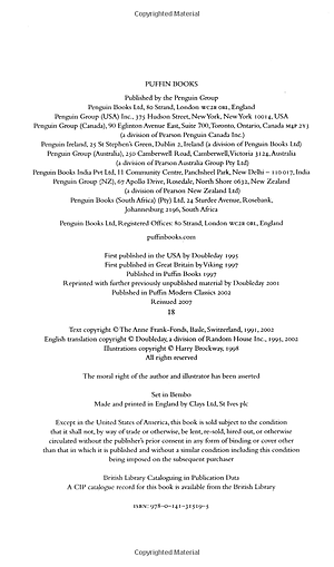 Sách The Diary of a Young Girl: Definitive Edition (Puffin Modern Classics)