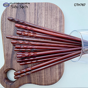 Đũa Trắc vấu tròn dành riêng cho bé (1 đôi) tập gắp làm quen đôi đũa (CTH767) tạo thói quen dùng đúng đồ của mình - an toàn sức khỏe - không chất độc hại