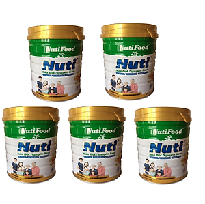 Sữa bột nguyên kem của NutiFood 900 Gr