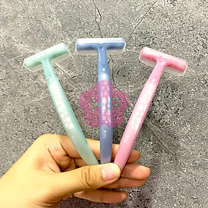 Dao Cạo Body Kai Razor 017803- For Women Body (Set 3 cây)