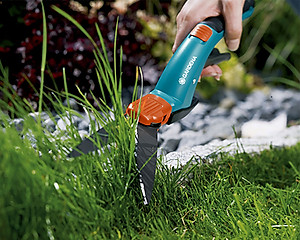 Kéo tỉa cỏ cầm tay xoay lưỡi 360 độ Gardena 8734-20