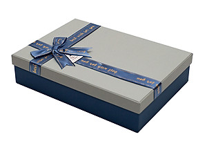 Hộp Quà Chữ Nhật Phượng Hoàng C201 - 21 x 14 x 4 cm - Giao mẫu ngẫu nhiên