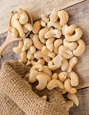 Hạt Điều Rang Mộc Vị Tự Nhiên - Thương Hiệu Holinut/500gr