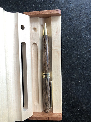 bút trầm hương cao cấp