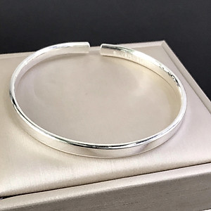 Vòng Tay Lắc Tay Nữ Bạc Ta Nguyên Chất S99 Bản Trơn Đặc Vuông Giản Đơn Thanh Tú LTU563 BẠC HIỂU MINH