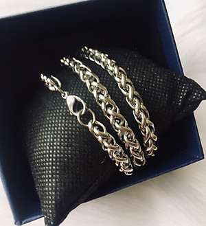 Bộ Dây Chuyền Nam Nữ inox kiểu Xích Lặc, Phong cách Châu Mỹ, Kèm hộp đựng lót nỉ.