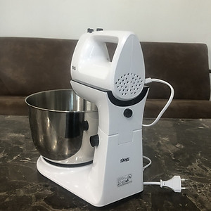 Máy trộn bột, đánh trứng cao cấp nhãn hiệu DSP KM3015 dung tích chứa 4 lít, công suất 300W - Hàng nhập khẩu 
