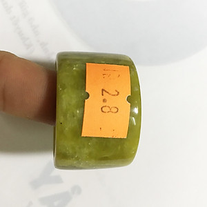 Nhẫn ngọc càn long cho nam loại vuông và dẹp đủ saize và đủ màu từ 1.9 cm đến 2.3 cm