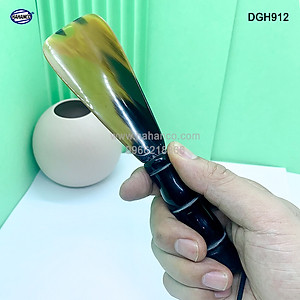 Đón giày bằng sừng tay cầm đốt trúc VIP (Dài 20cm) DGH912 - Chuyên dụng cho giày cao cấp - Cho giày Nam & Nữ - Product of HAHANCO