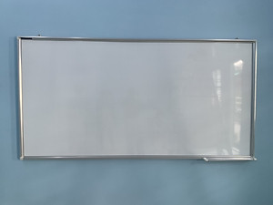 Bảng từ trắng viết bút lông Hàn Quốc Bavico kích thước lớn 1,2x3,0m