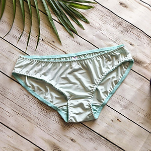 Bộ 5 Quần lót nữ trơn thun lạnh cực dễ chịu chuẩn size Made in Viet Nam (Nhiều size, nhiều màu)